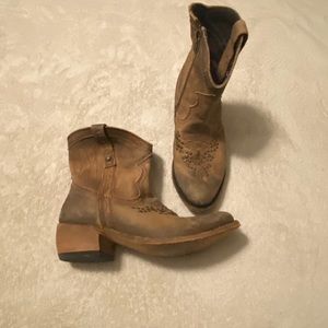 Liberty Black cowgirl boots